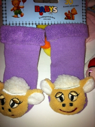 Baby Erstlingssckchen mit Rassel
